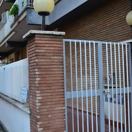 Famous Pensión